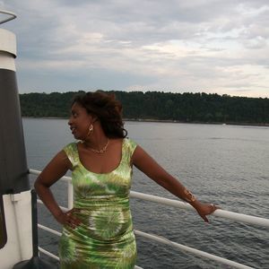 Meet your Posher, Aklile